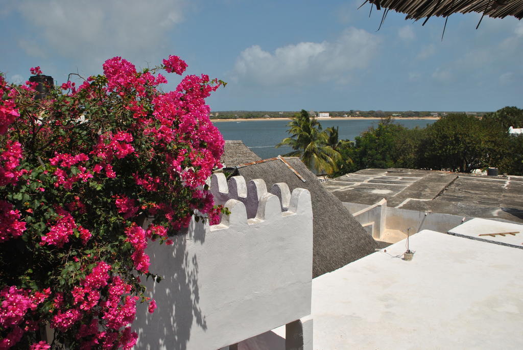 Shella White House Acomodação com café da manhã Lamu Exterior foto